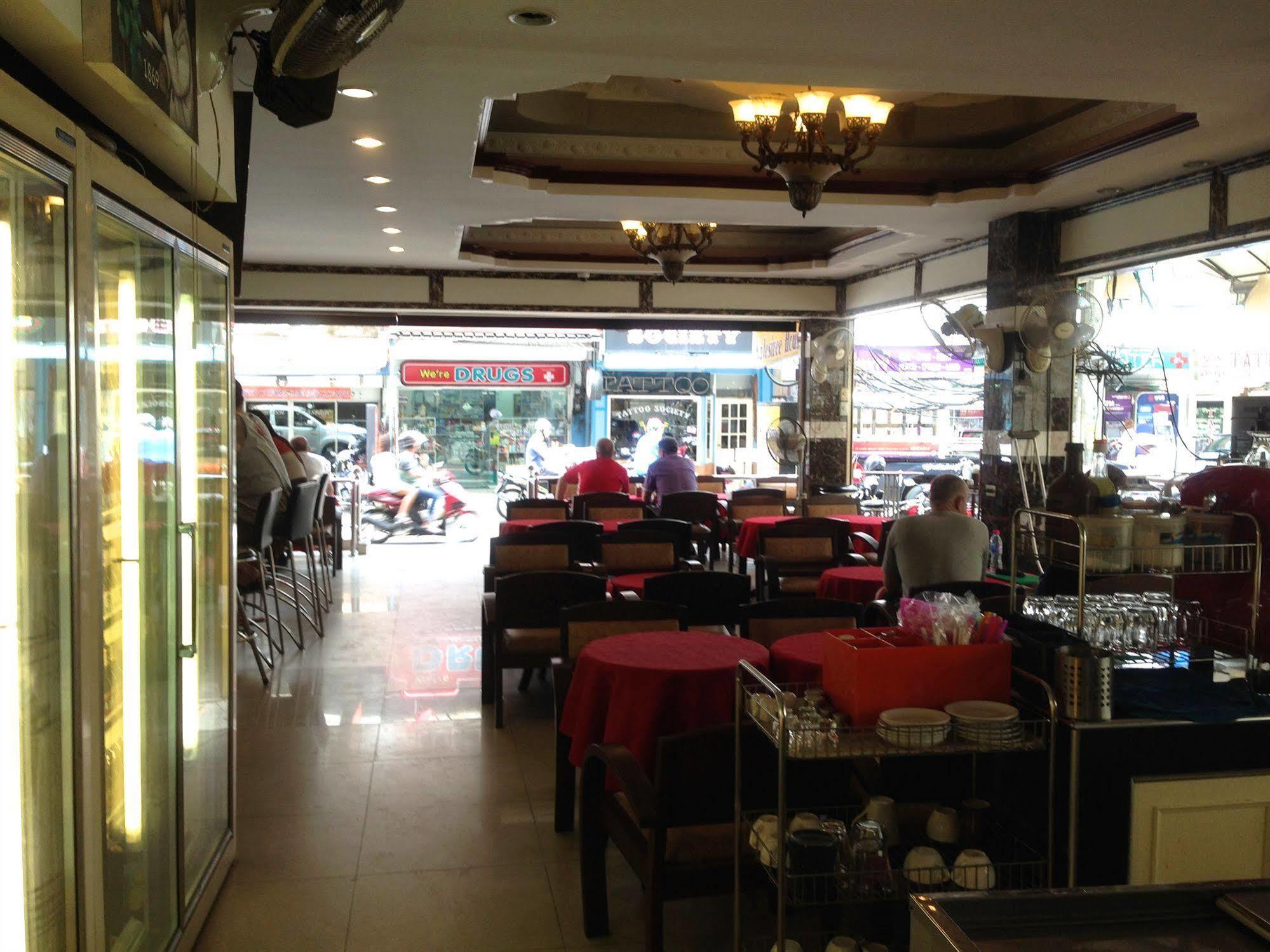 Katesiree House Hotel Pattaya Exterior photo